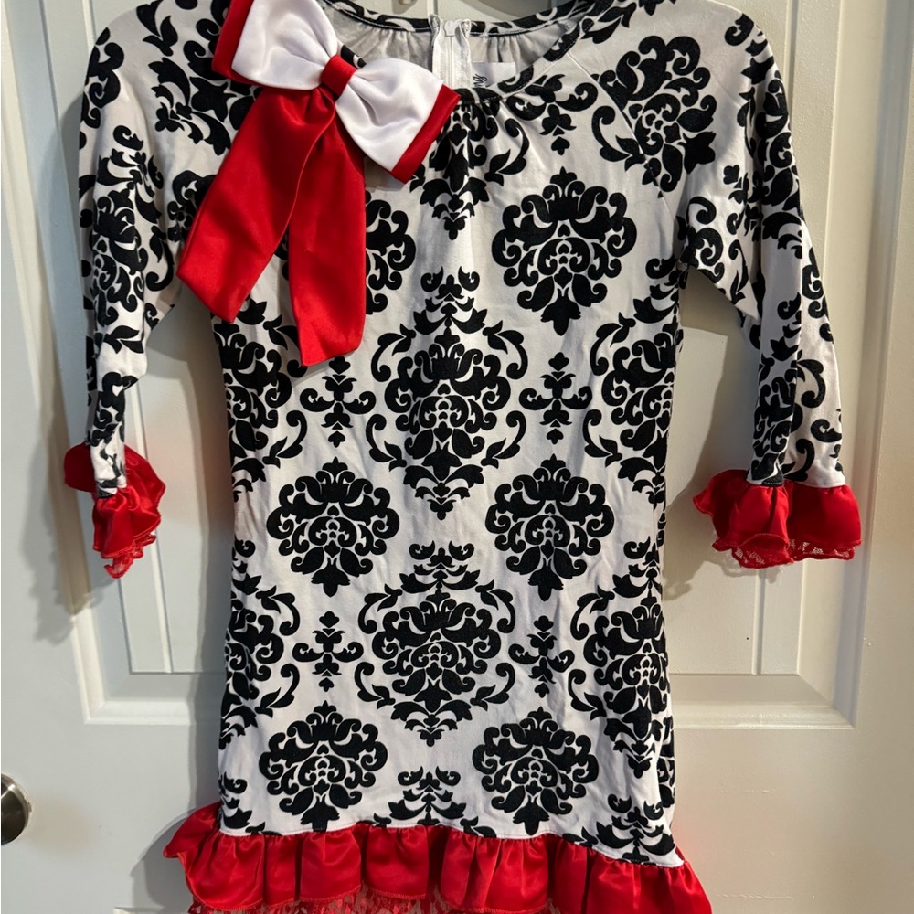 Girls dress